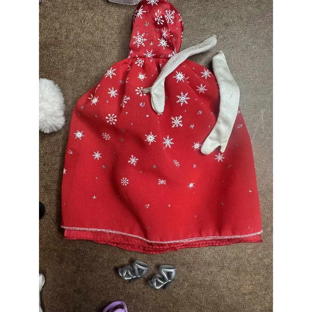 Barbie Outfits And Accessories 10 Complete Outfits Over 45 Pieces!